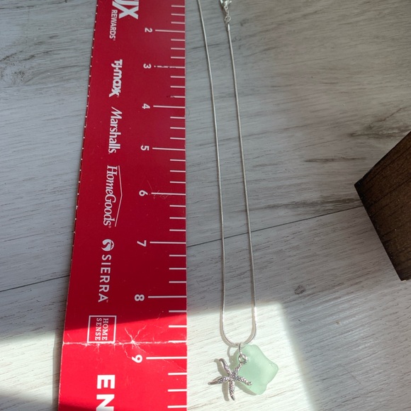 Real sea glass pendant, beautiful sea foam color piece with a starfish charm - Picture 4 of 5